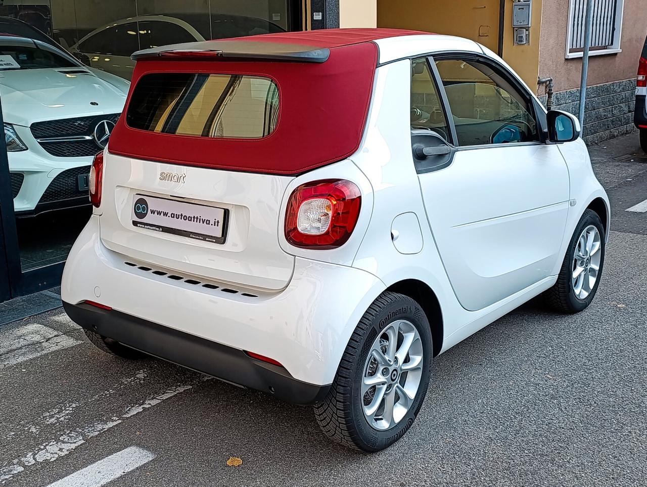 Smart ForTwo 70 1.0 twinamic cabrio Capote Rossa