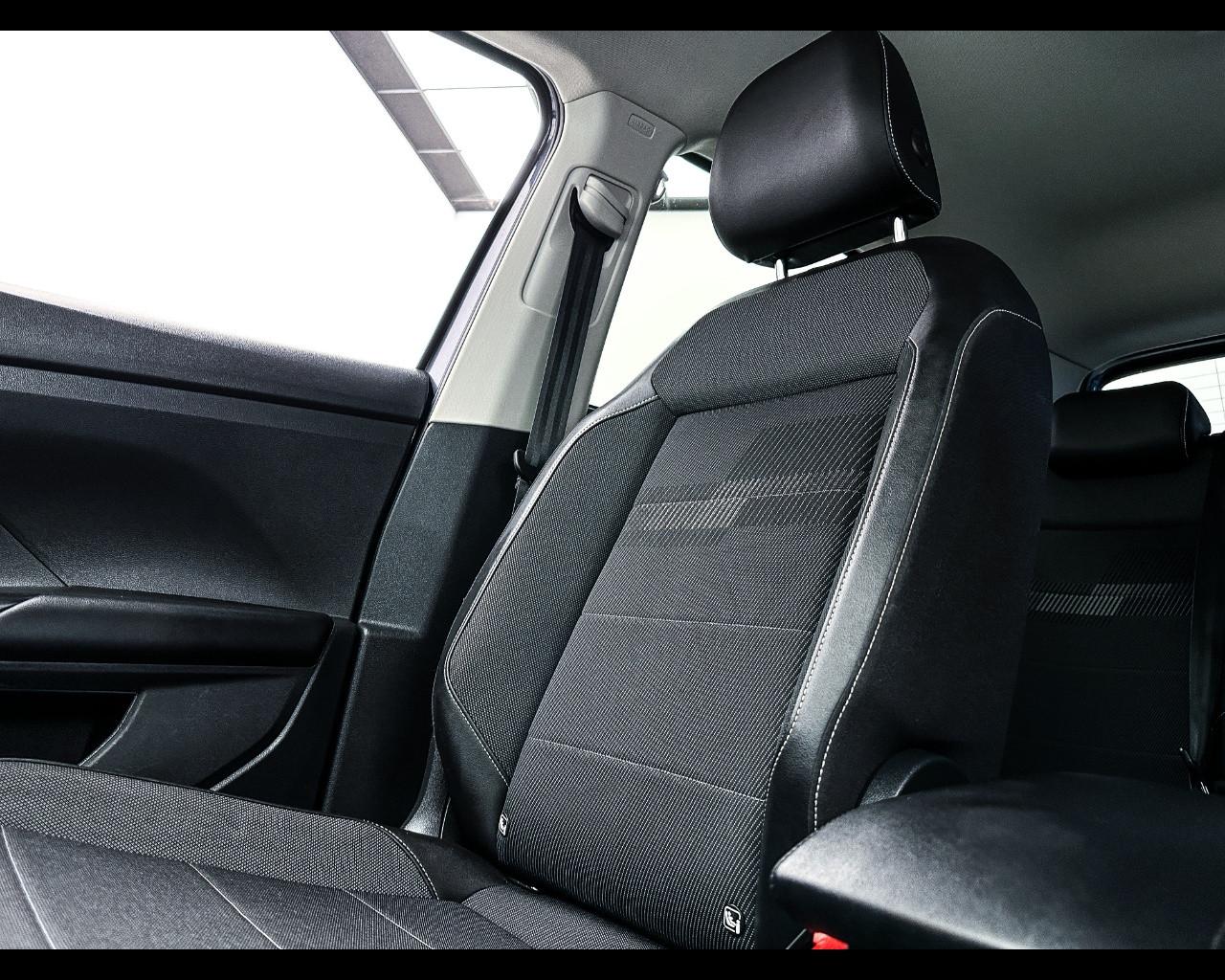 VOLKSWAGEN T-Cross - T-Cross 1.0 TSI 110 CV DSG Sport