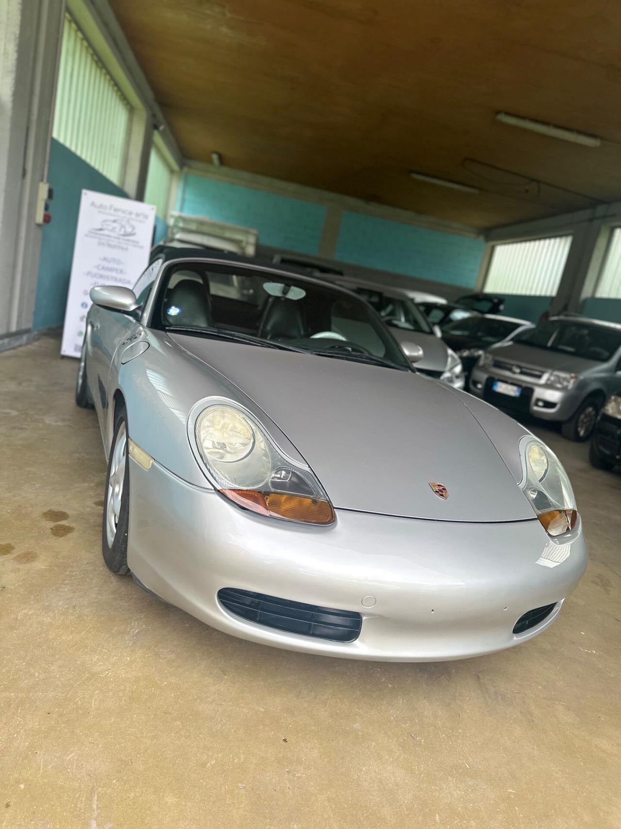 Porsche Boxster 2.5i 24V cat