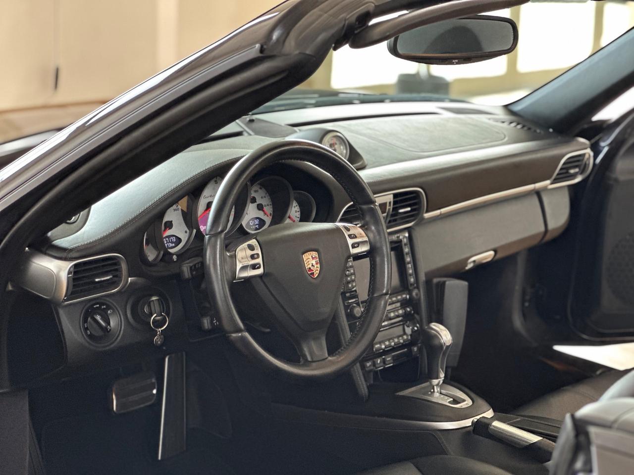 Porsche 911 Turbo Cabriolet