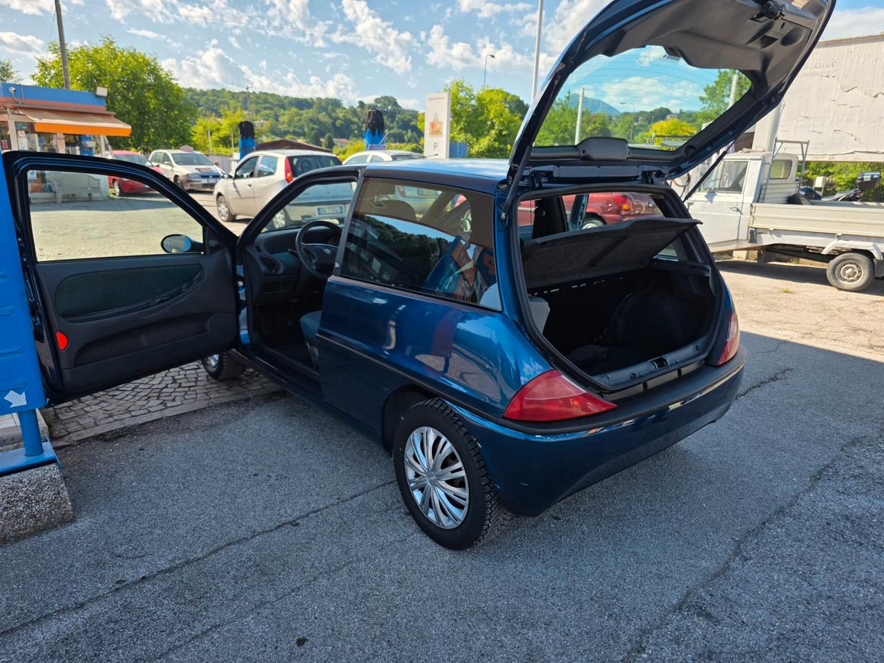 Lancia Y 1.2i cat com 112.000km com Clima Neopatentati ok