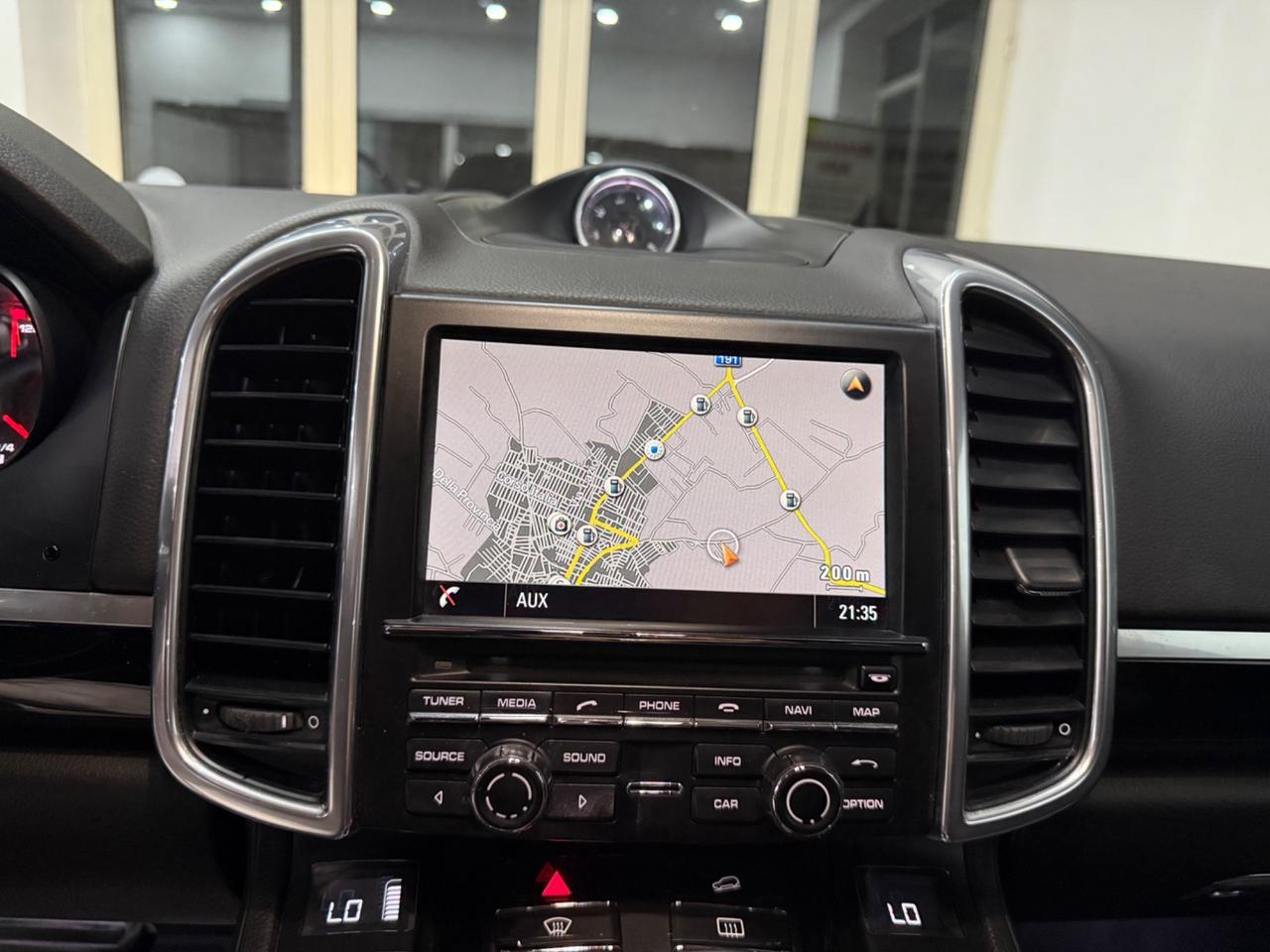 Porsche Cayenne 3.0D250cv BLACK+R21+CHRONO SPORT2016