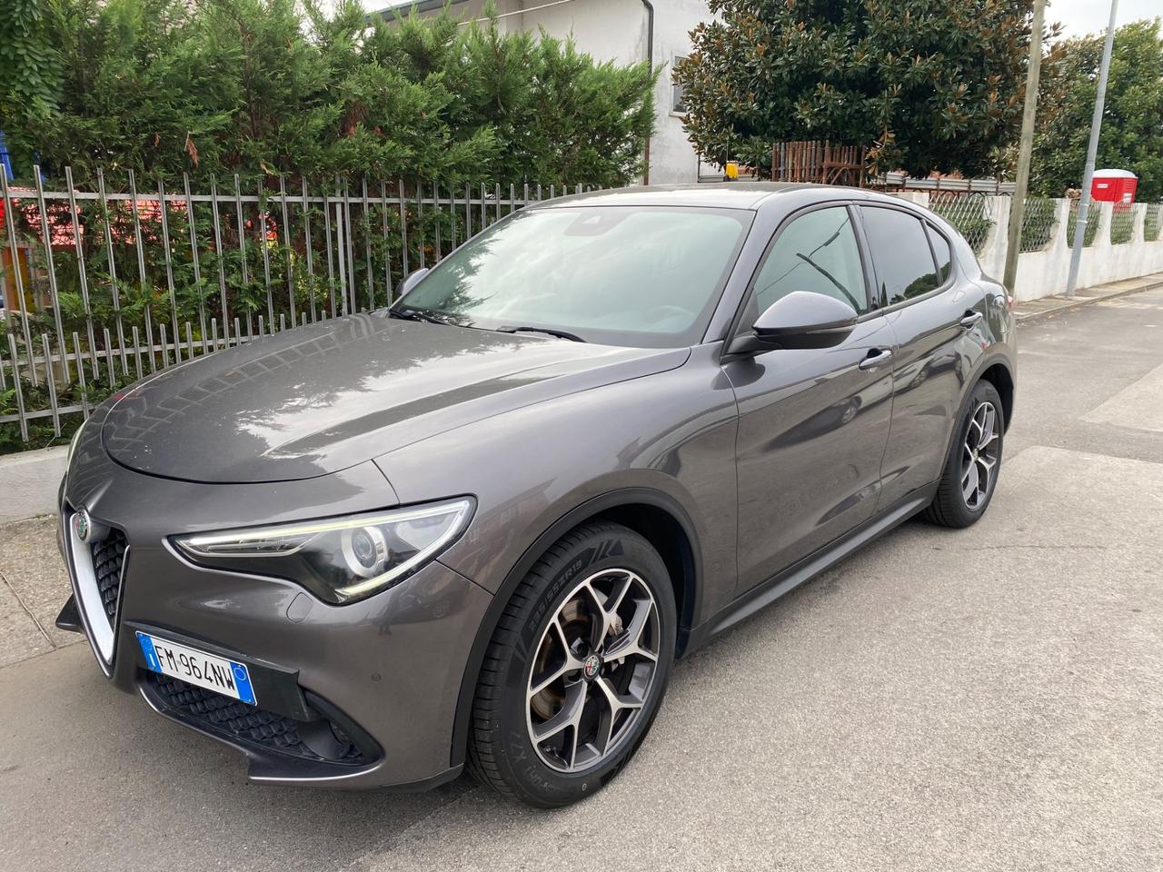 Alfa Romeo Stelvio 2.2 Turbodiesel 180 CV AT8 RWD Executive