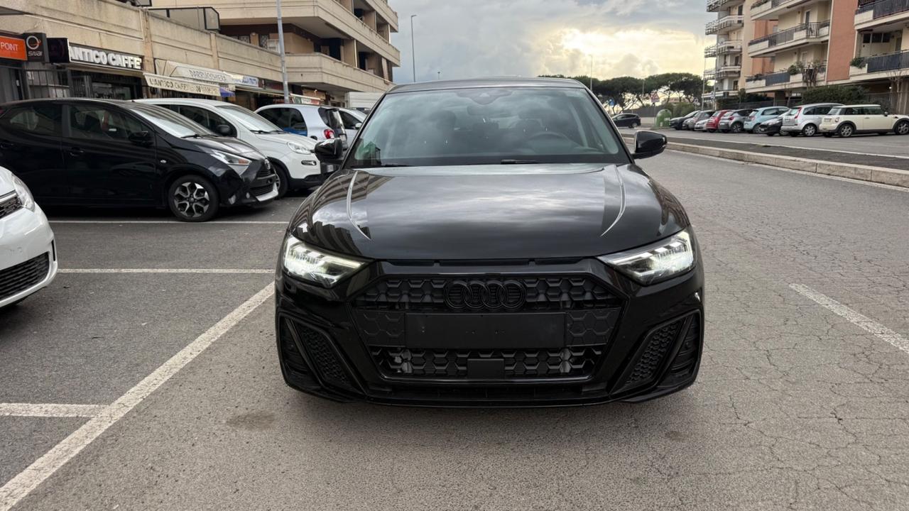 Audi A1 SPB 30 TFSI S line edition LED NAVI CAR PLAY KAMERA CLIMA AUTOMATICO PDC BLUETOOTH CERCHI 18