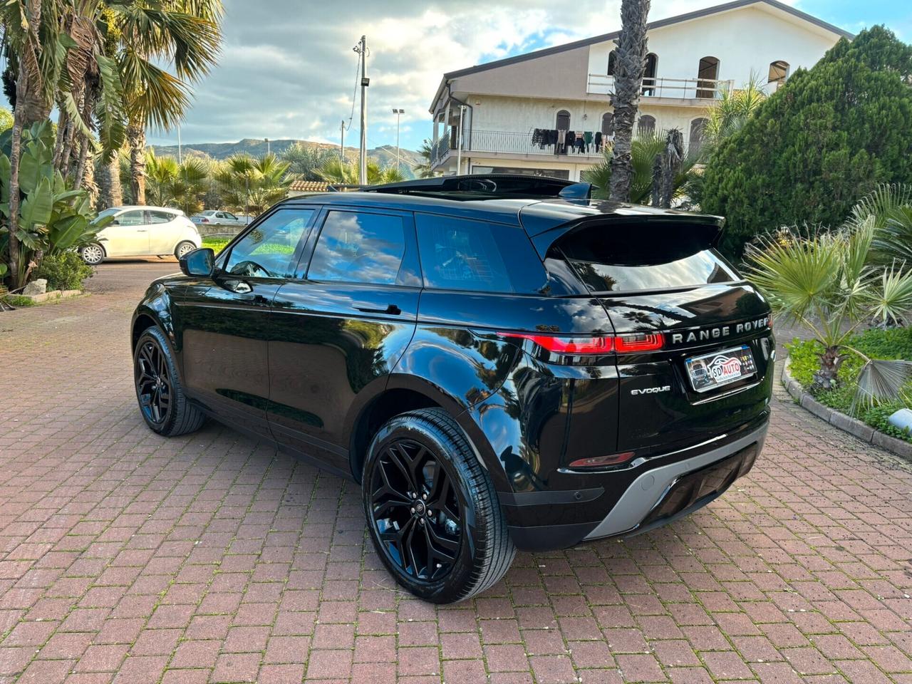 Land Rover Range Evoque 2.0D I4 163 CV AWD Auto R-Dynamic SE//*