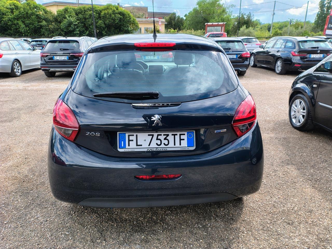 Peugeot 208 PureTech 82 5 porte Allure
