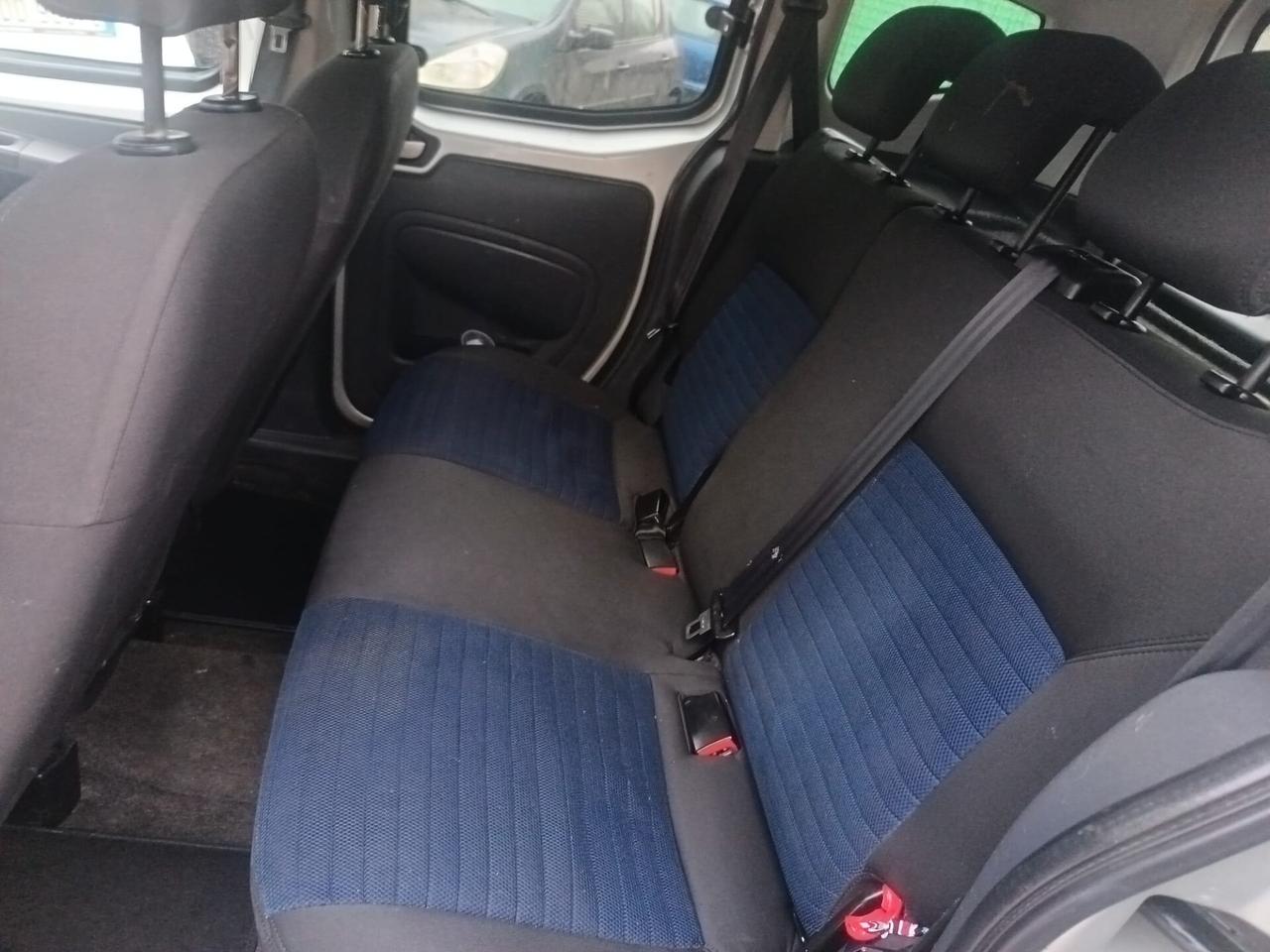 Fiat Qubo 1.3 MJT 75 CV Trekking