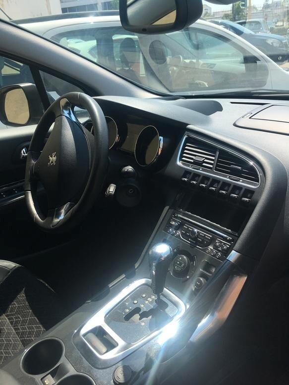 Peugeot 3008 BlueHDi 120 EAT6 S&S Allure