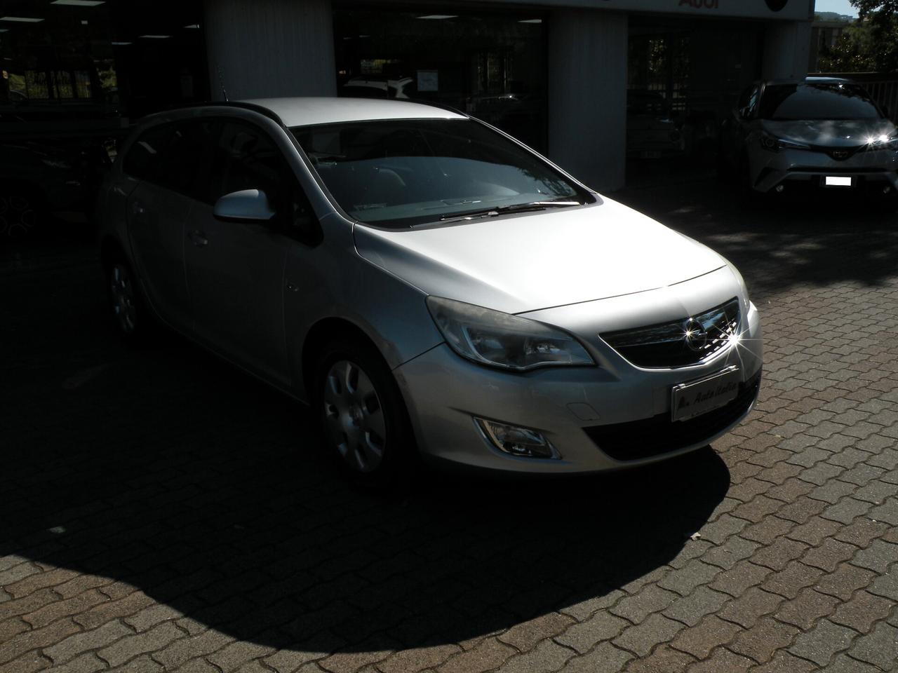 OPEL ASTRA 1.7 CDTI 110CV 5 porte ELECTIVE 2012