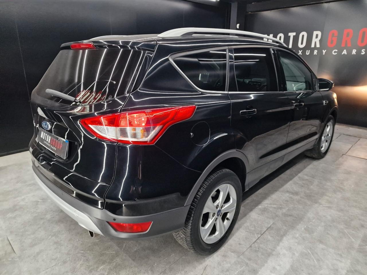 Ford Kuga 2.0 TDCI 150 CV S&S 4WD Titanium