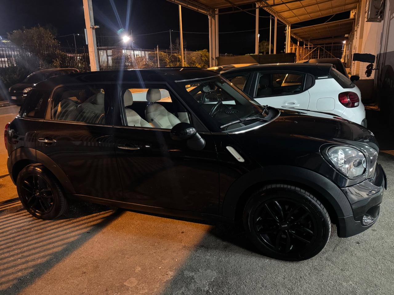 Mini Cooper D Countryman 2.0 Park Lane Plus Automatica