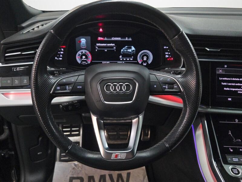 AUDI Q8 Q8 50 TDI 286 CV quattro tiptronic Sport