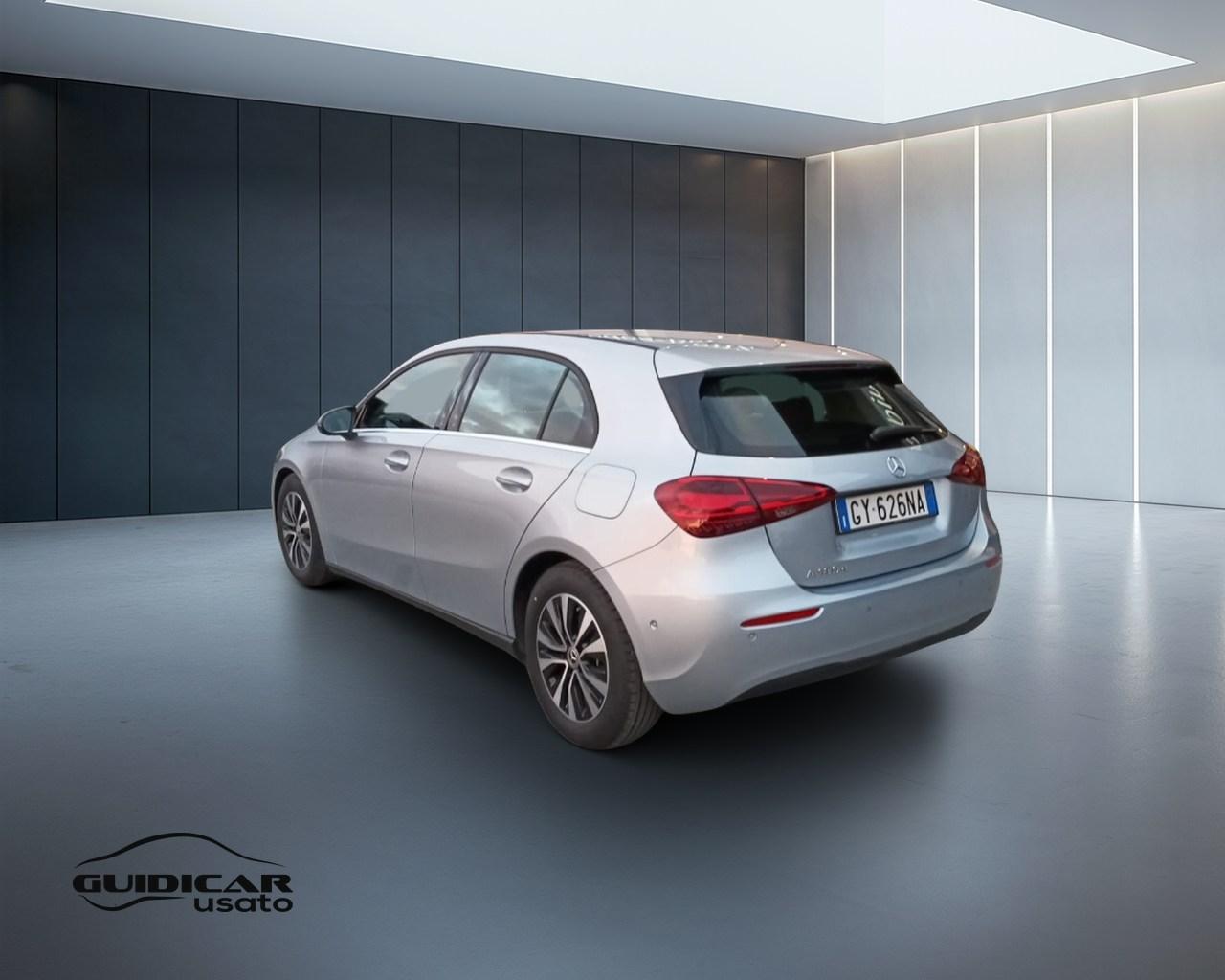 Mercedes-Benz Classe A - W177 2023 - A 180 d Advanced auto