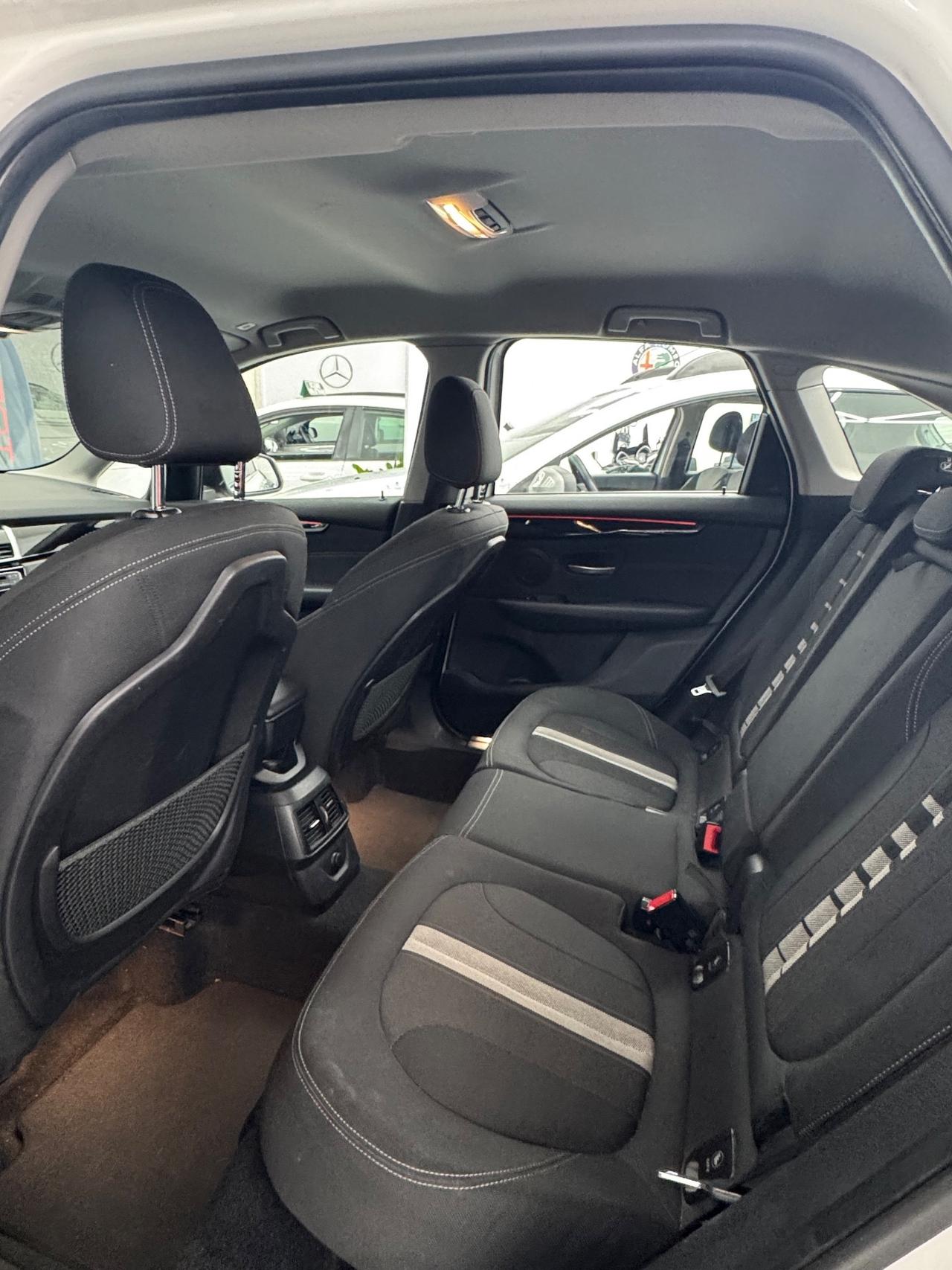 Bmw 2er Active Tourer 214d Luxury