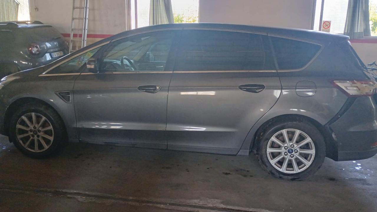 Ford S-Max 2.0 TDCi 150CV Start&Stop Powershift Vignale