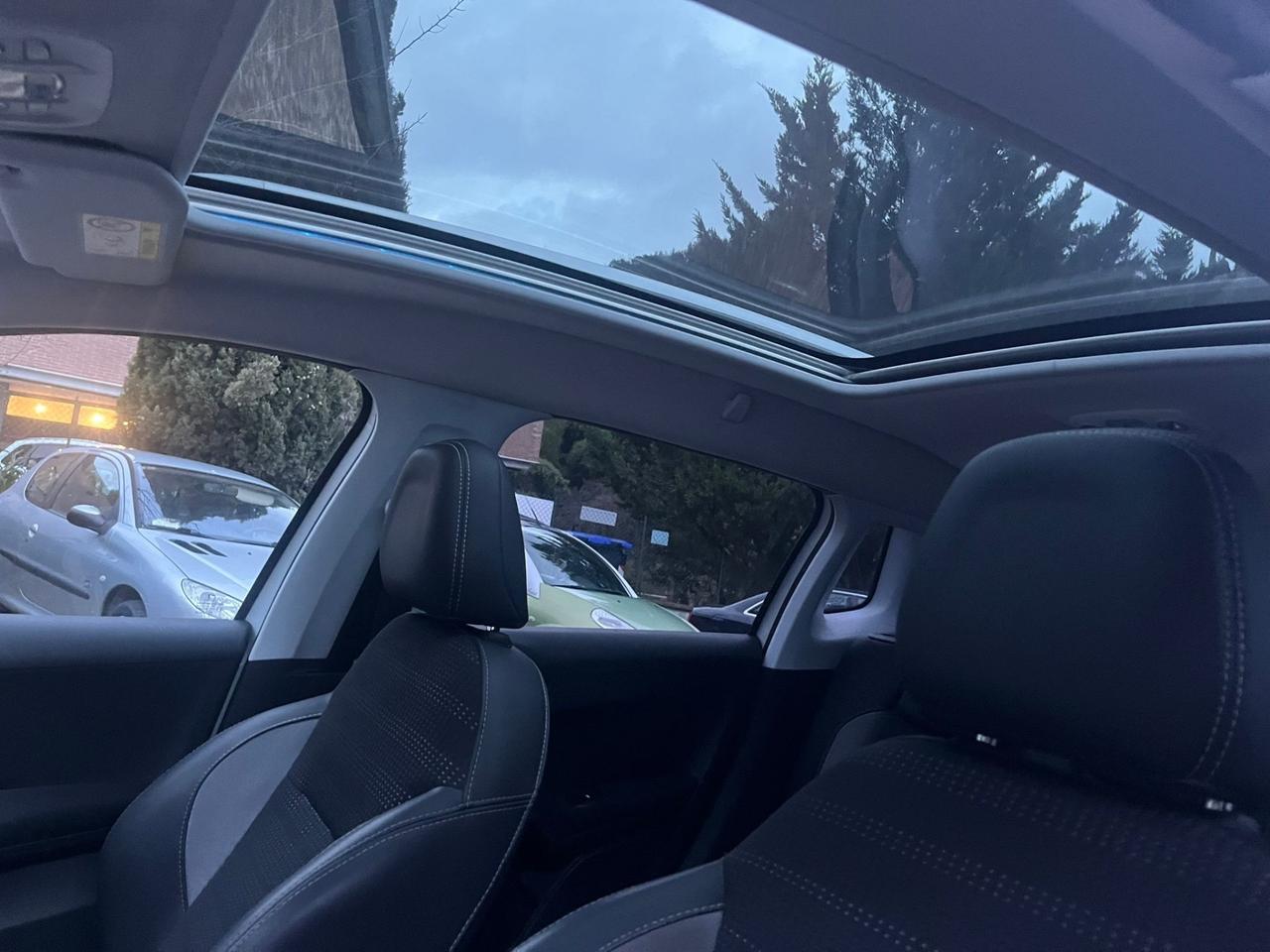 Peugeot 2008 1.5 Diesel - Neopatentati - Euro 6