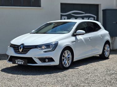 Renault Megane Mégane TCe 130 CV EDC Energy Intens