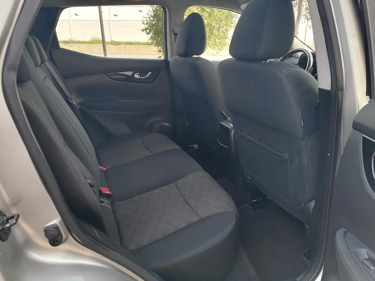 Nissan Qashqai 1.5 dCi 110cv Tekna 2015