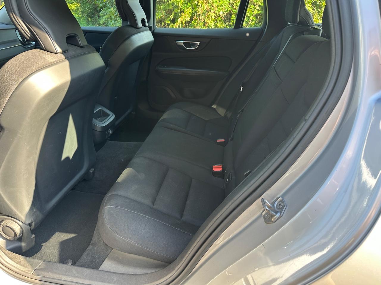 Volvo V60 D3 Geartronic Business - 2020