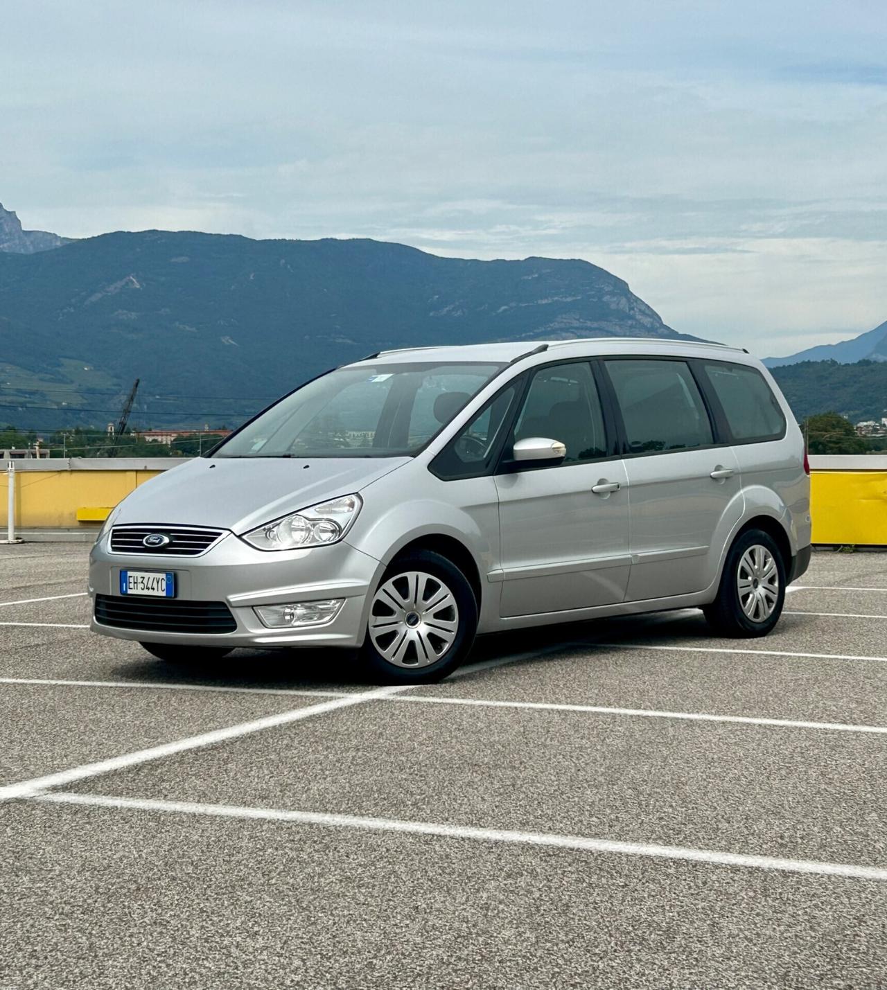 Ford Galaxy 2.0 TDCi Titanium 7 Posti PERFETTA