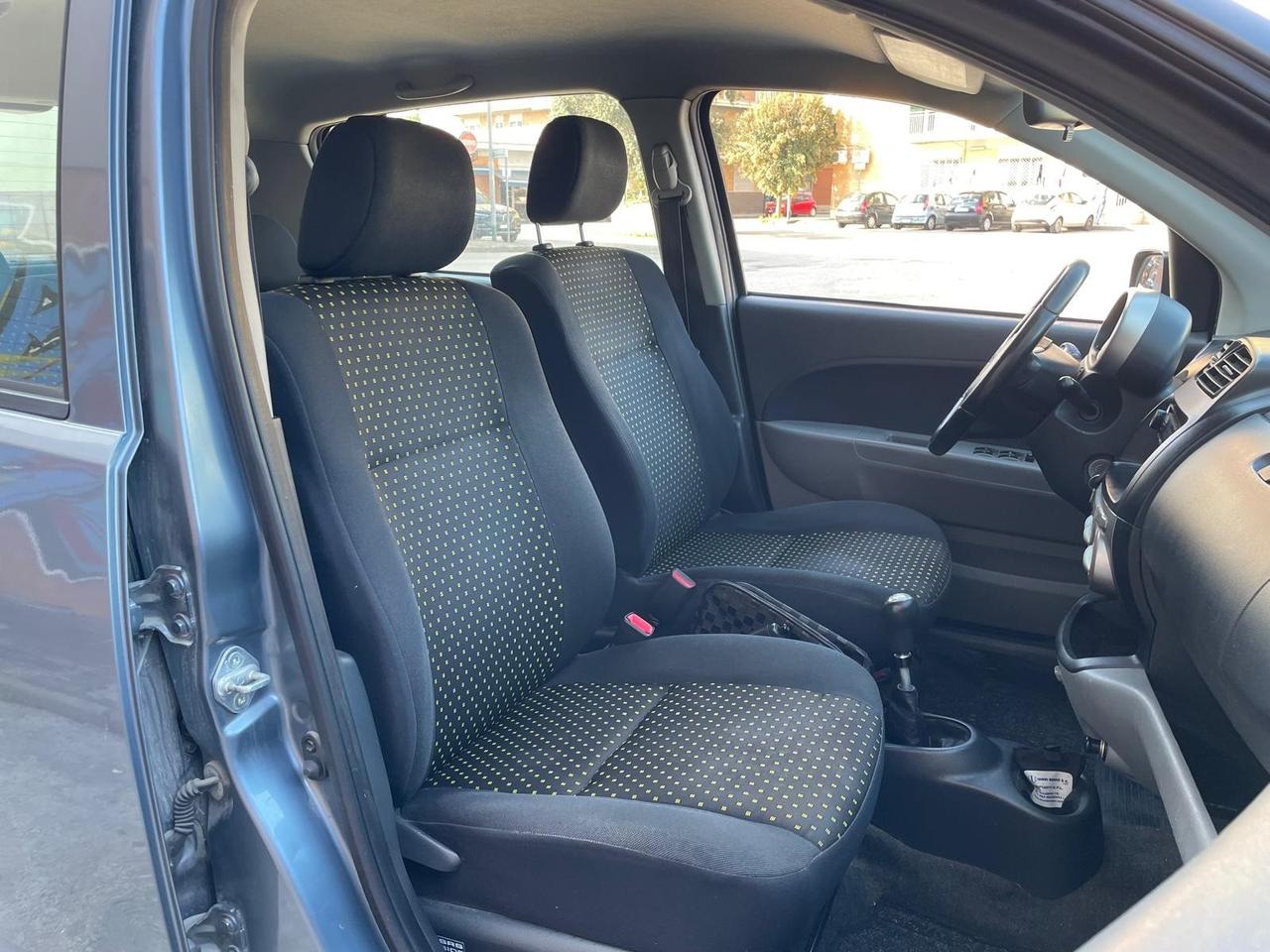 Daihatsu Sirion 1.0 Hiro