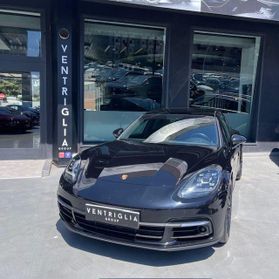 PORSCHE - Panamera - 4 E-Hybrid