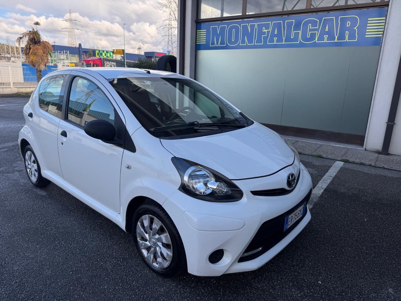 Toyota Aygo 1.0 VVT-i 5 porte Connect