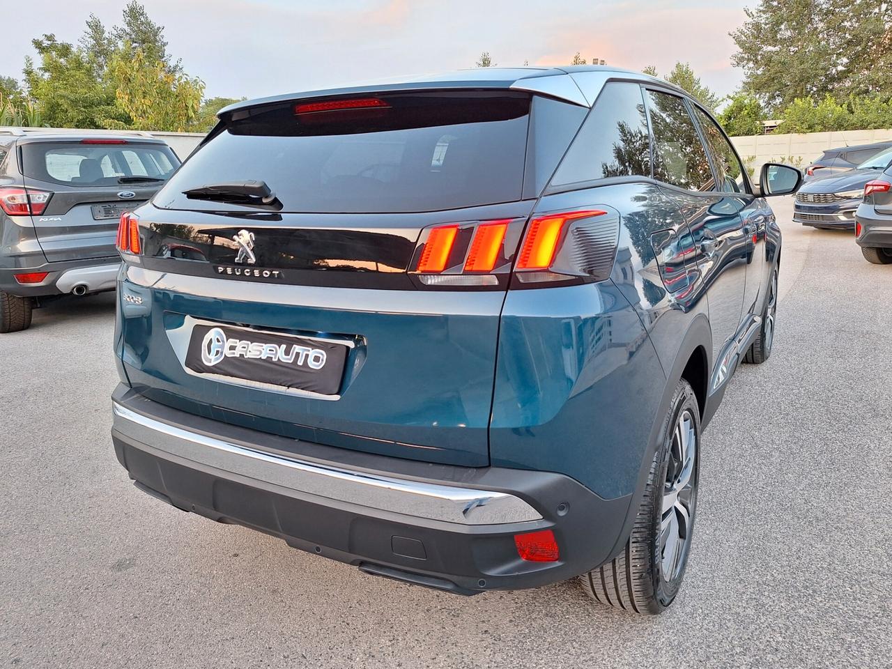 Peugeot 3008 ALLURE PACK 1.5 HDi 130cv EAT8 NAV+RETROCAM. - 2023