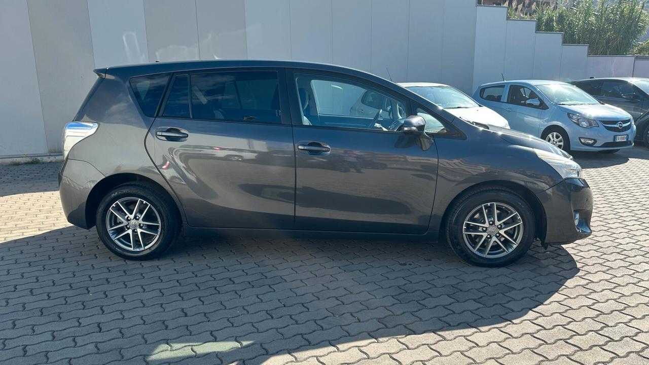 Toyota Verso 1.6 D-4D Business
