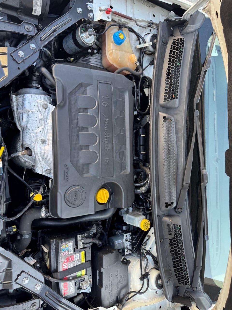Lancia Delta 1.6 MJT DPF Gold