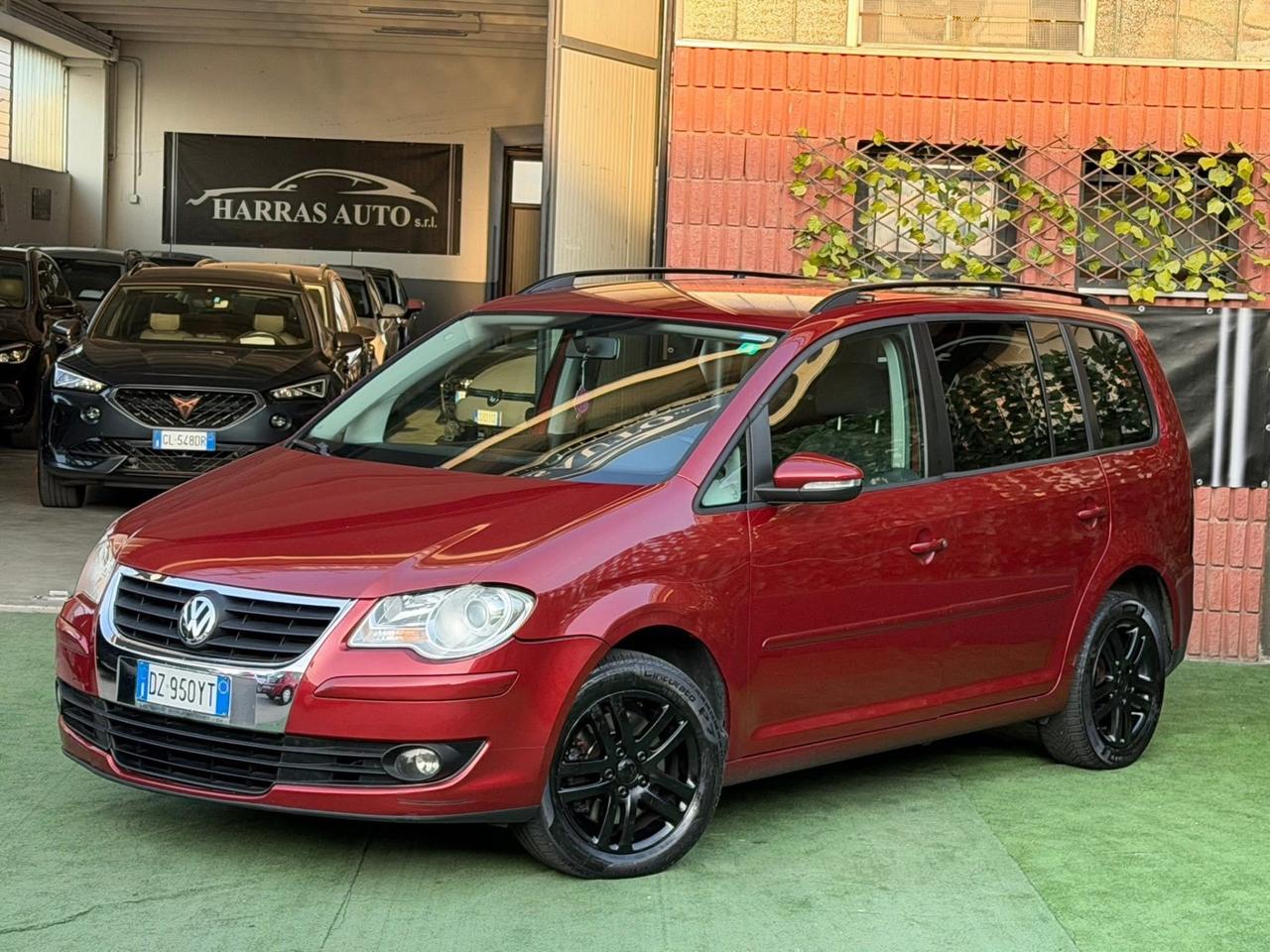 Volkswagen Touran 1.4 16V TSI 150CV DSG LEGGERE LA DESCRIZIONE!