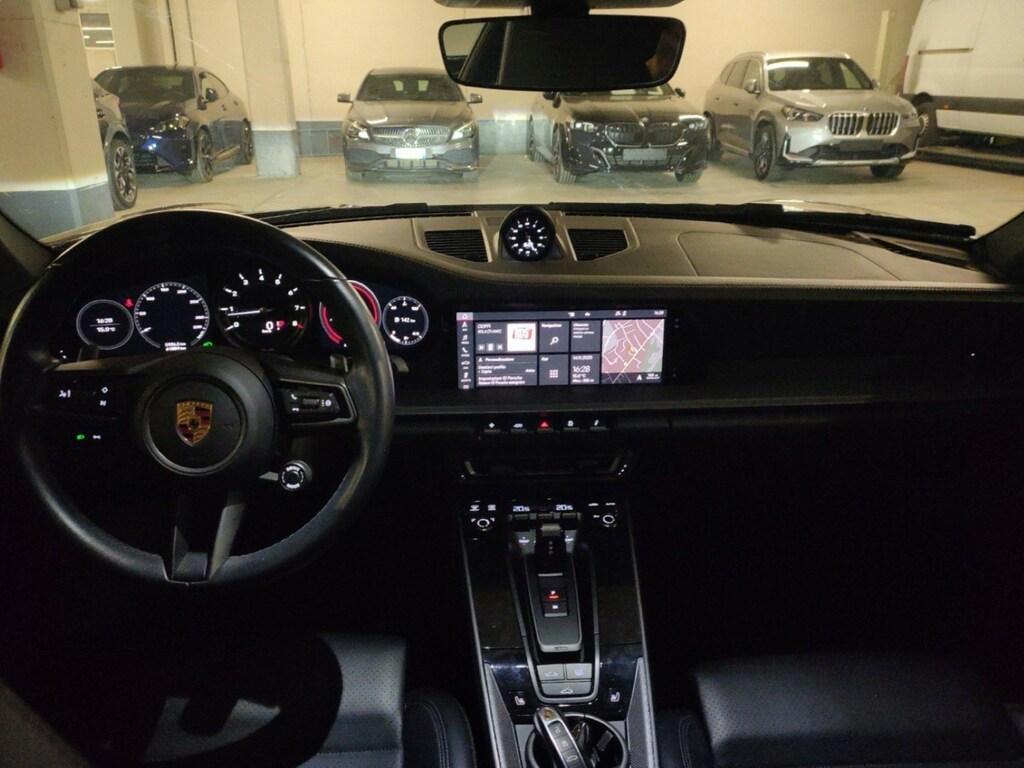 Porsche 911 Coupe 3.0 Carrera PDK