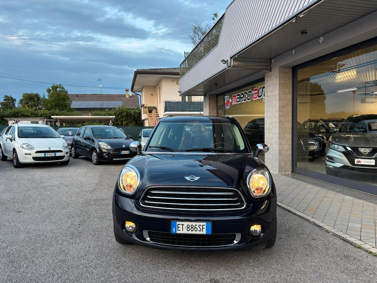 Mini Cooper Countryman 2.0 Diesel Cambio automatico Neopatentati
