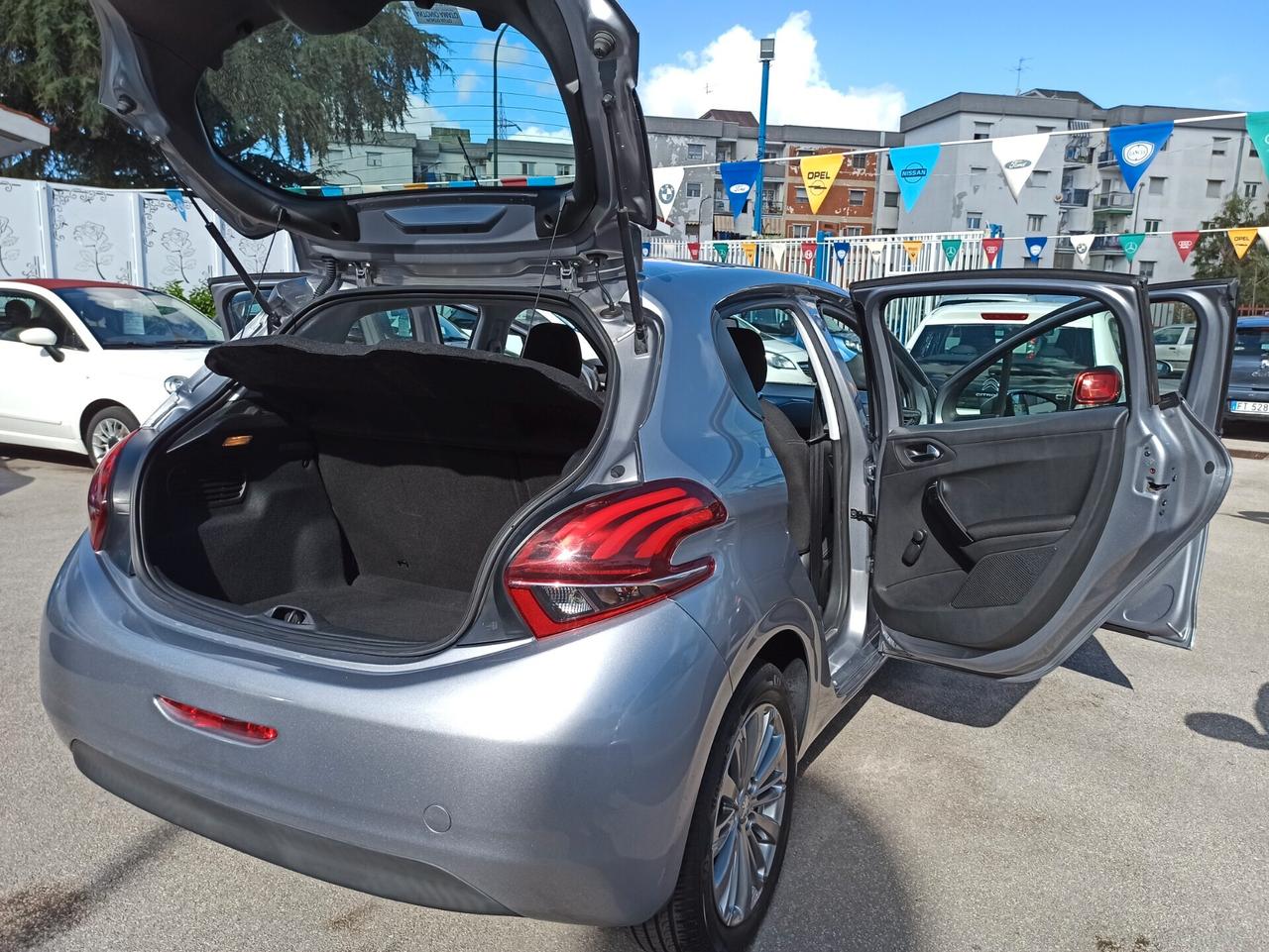 Peugeot 208 BlueHDi 100 cv 6m S&S 5 porte Active