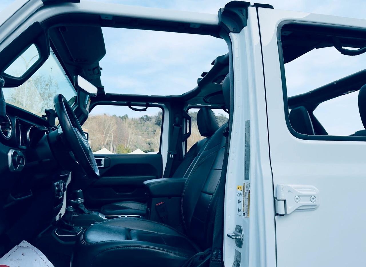 Jeep Wrangler Unlimited 2.2 Mjt II Sahara