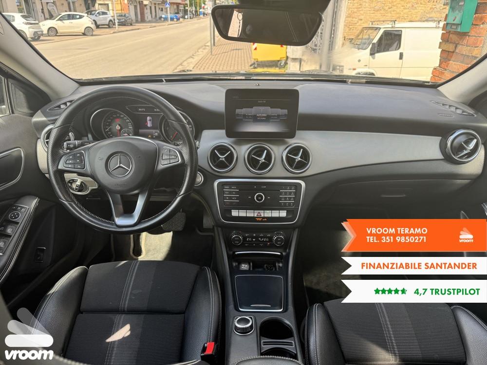 MERCEDES GLA (X156) 200 d Automatic Sport