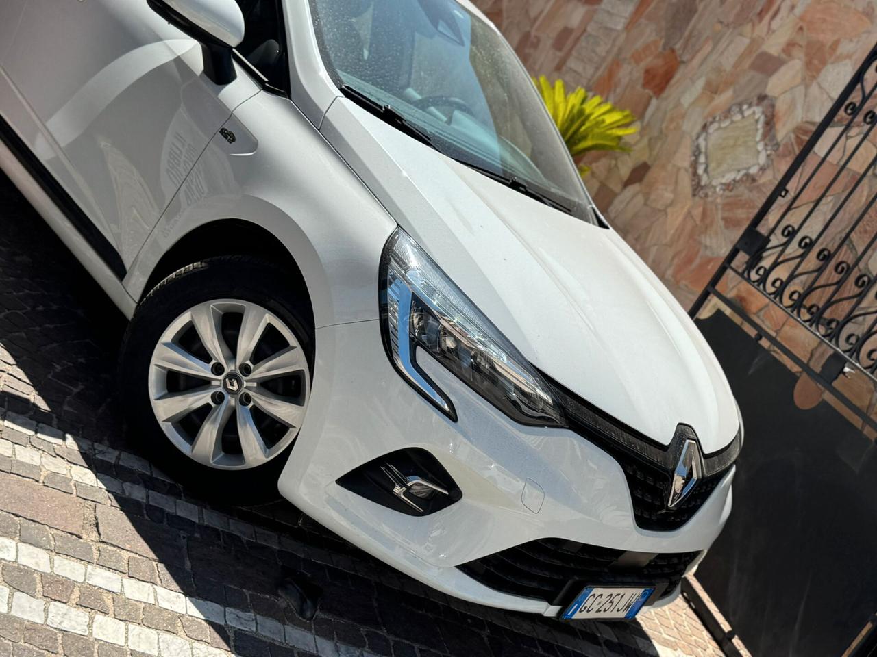 Renault Clio TCe 12V 100 CV GPL 5 porte Intens