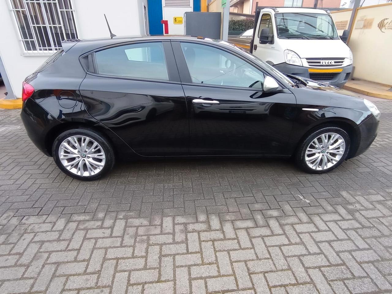 Alfa Romeo Giulietta 1.6 JTDm 120 CV Super