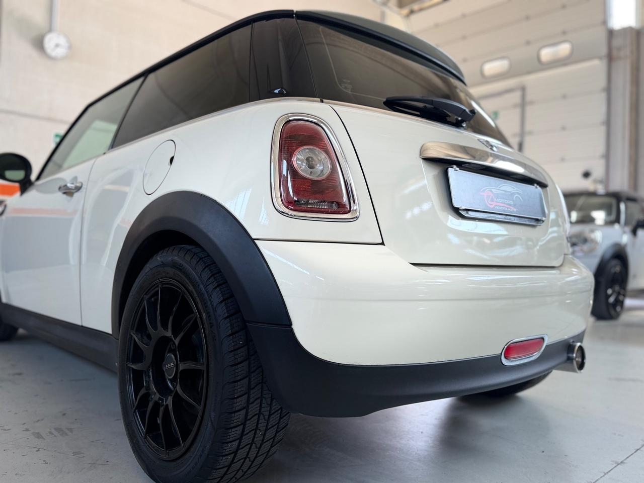 Mini 1.6 16V Cooper NEOPATENTATI
