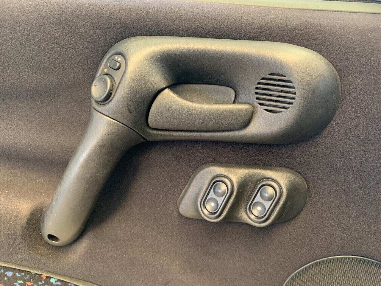 Opel Tigra 1.4i 16V cat