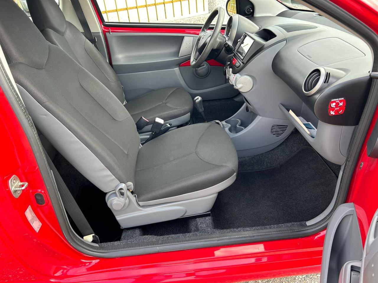 Toyota Aygo 1.0 12V VVT-i 3 porte Sol