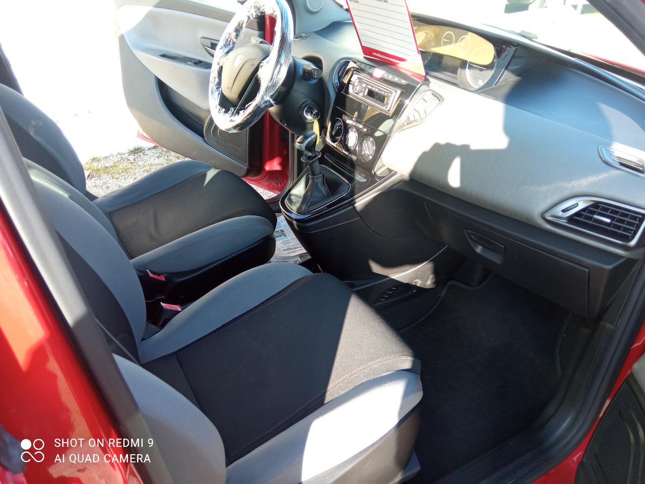 Lancia Ypsilon 1.2 69 CV 5 porte GPL Ecochic Gold