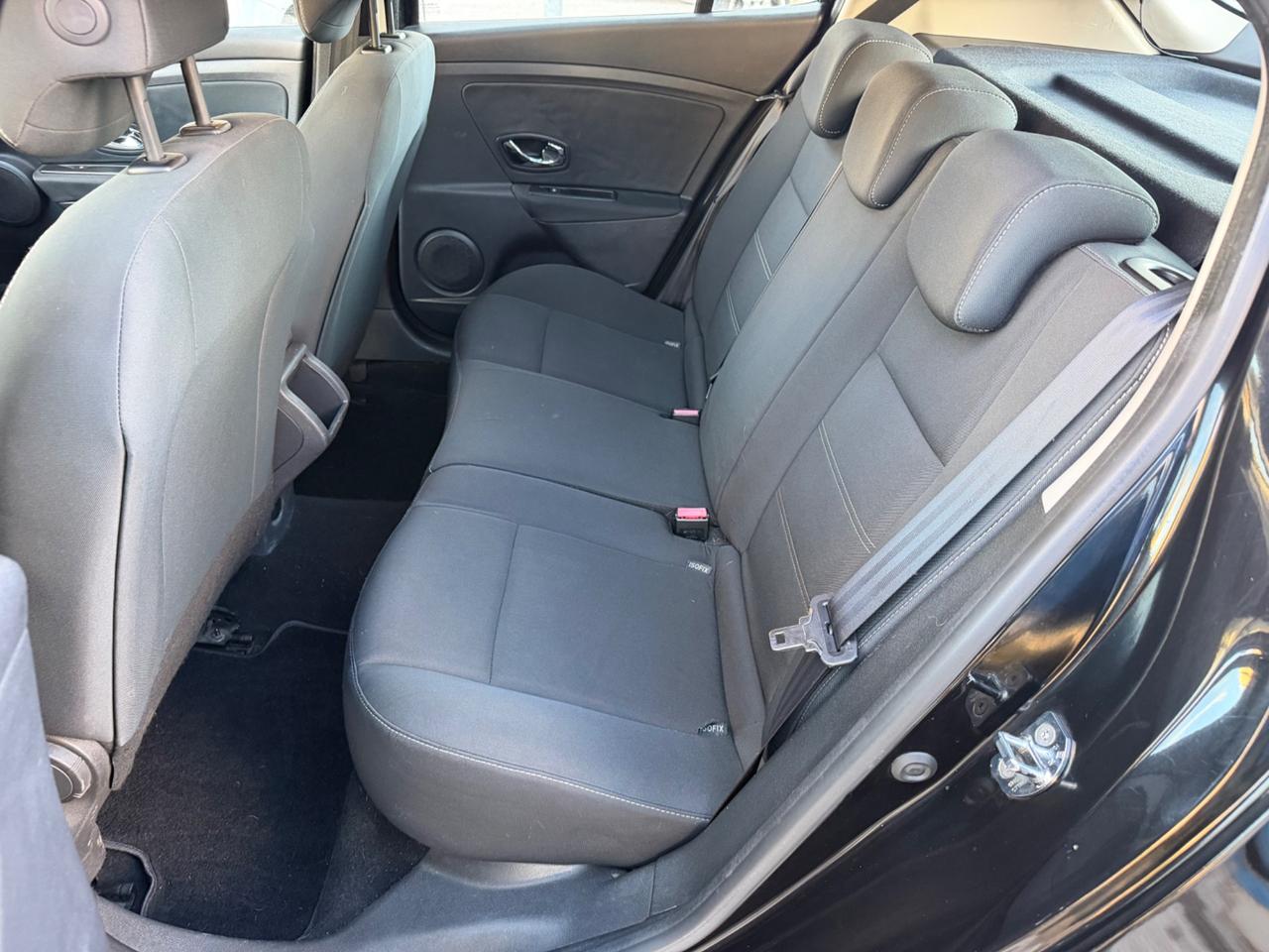 Renault Megane 1.5 dci 110 cv 2014