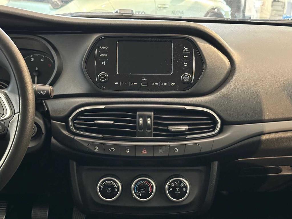 Fiat Tipo 4p 1.6 mjt Tipo s&s 130cv