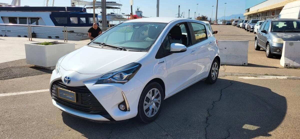 Toyota Yaris 1.5h Business