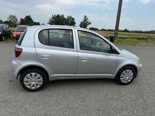 TOYOTA Yaris 1.0i 16V cat 5 porte