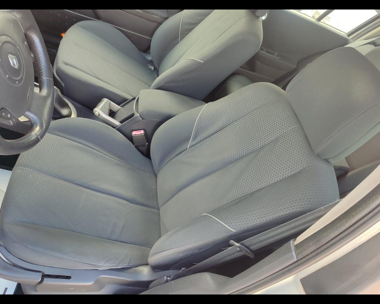 RENAULT Mégane 2ª serie - Mégane 1.5 dCi/100CV 5 porte Sportway