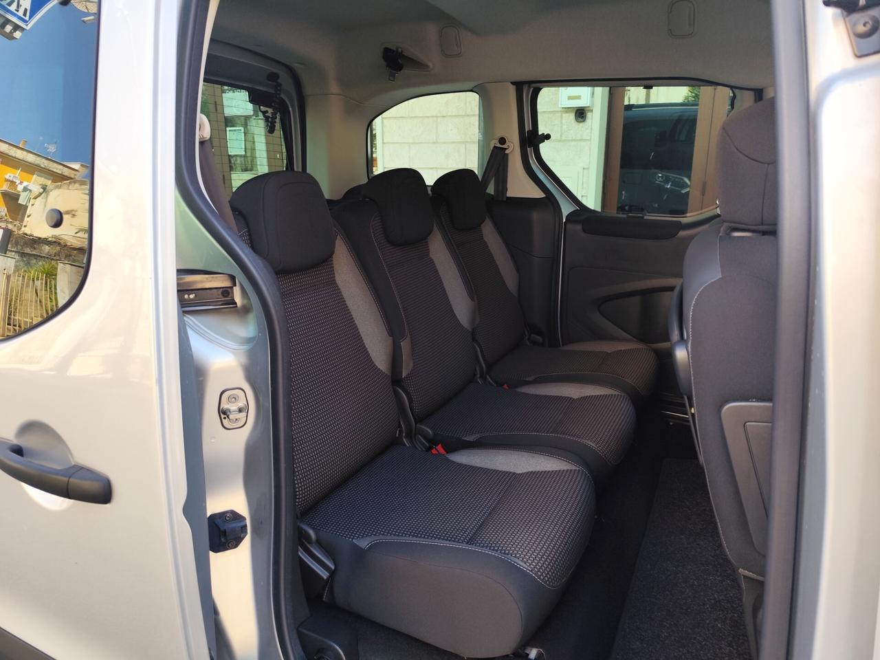 Peugeot Partner Tepee 1.6 BlueHDi 100CV Outdoor