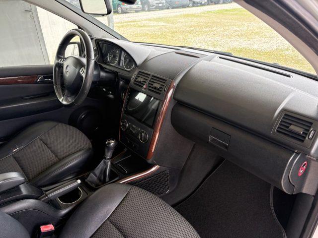 MERCEDES-BENZ A 160 BlueEFFICIENCY Elegance EURO 5 OK NEOPATENTATI