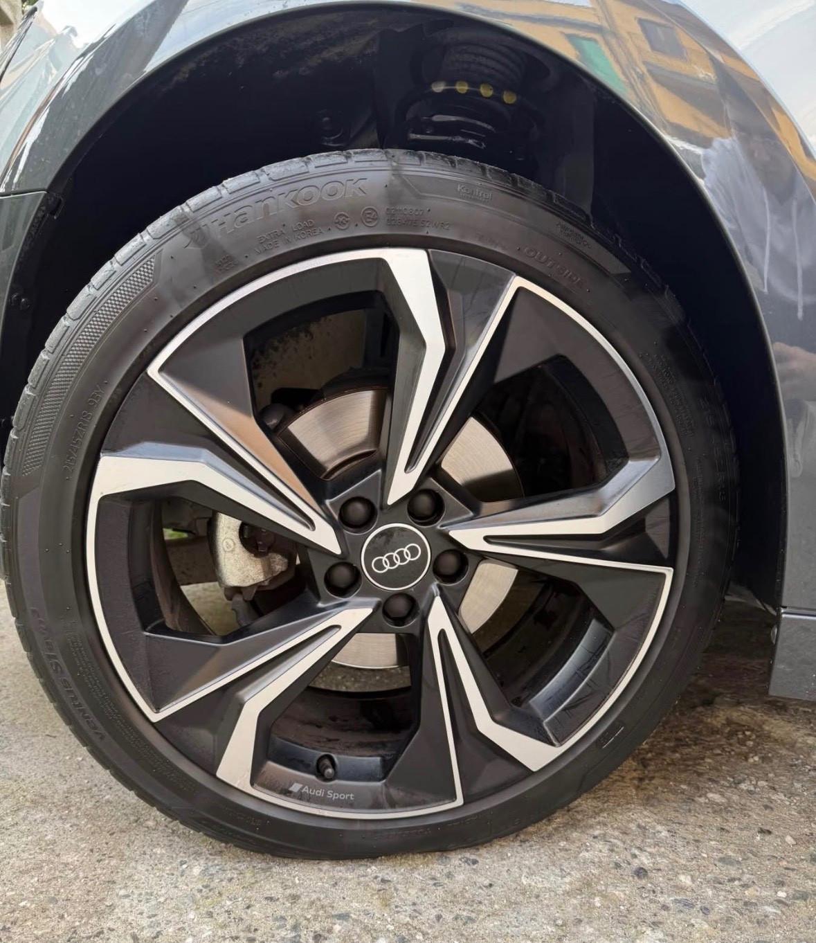 Audi A1 allstreet 30 TFSI S tronic Identity Contrast